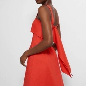 Theory Drape-Back Dress in Stretch in Linen
BLACK
AB16